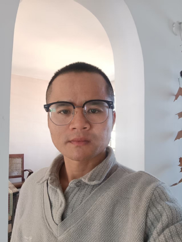 戴戴的第一张照片--洱源王婆说媒